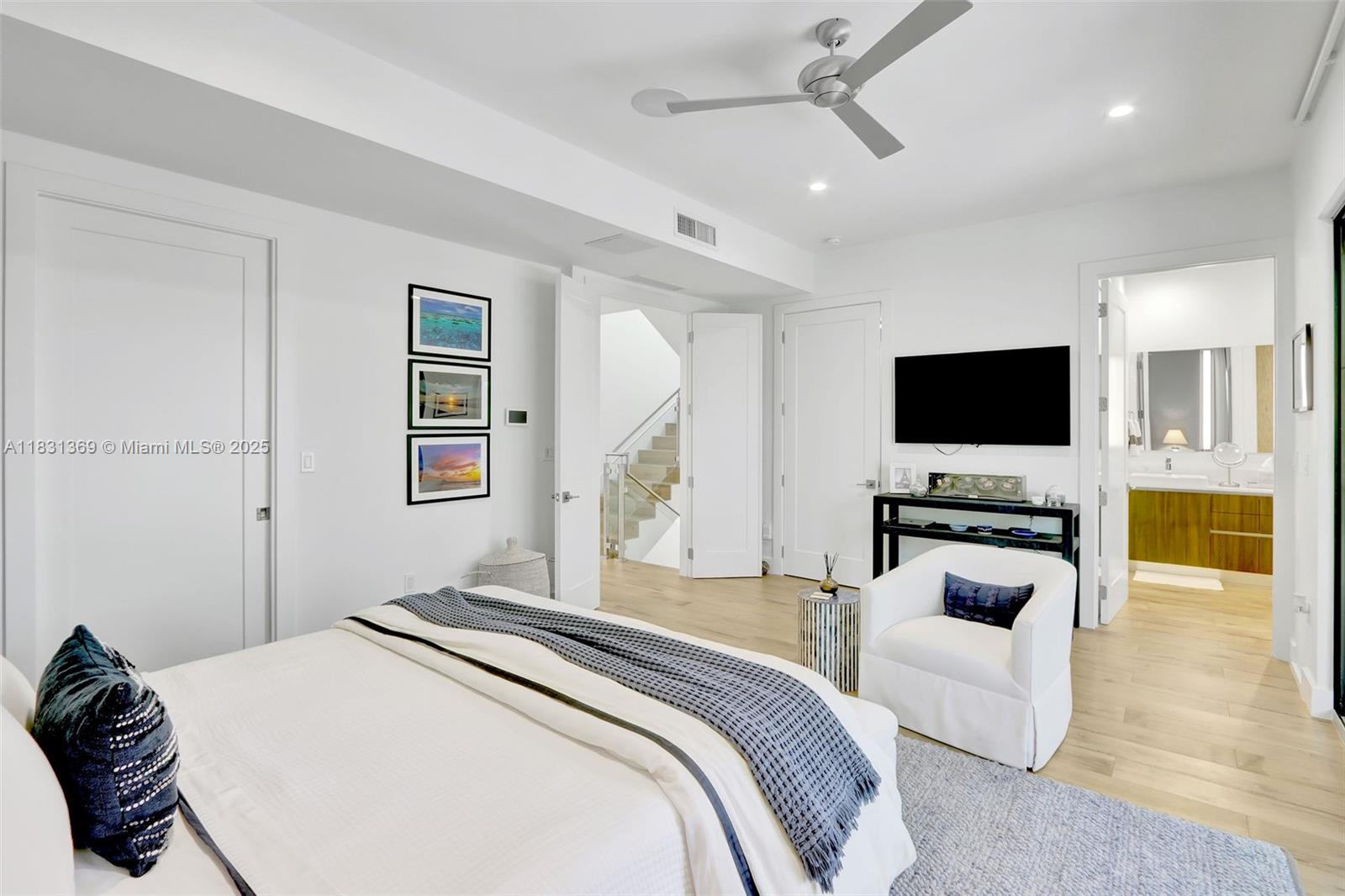 HOLLYWOOD CENTRAL BEACH - Residential