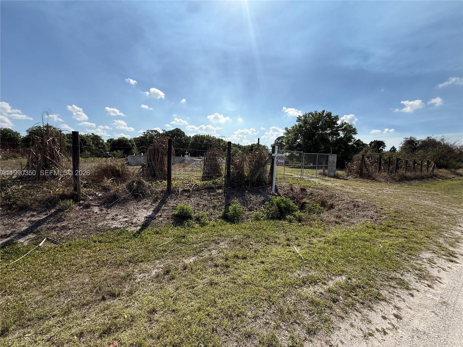 MONTURA RANCH ESTATES - Land