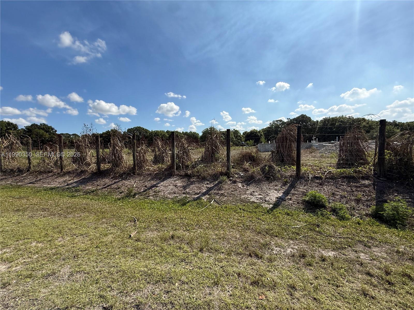 MONTURA RANCH ESTATES - Land