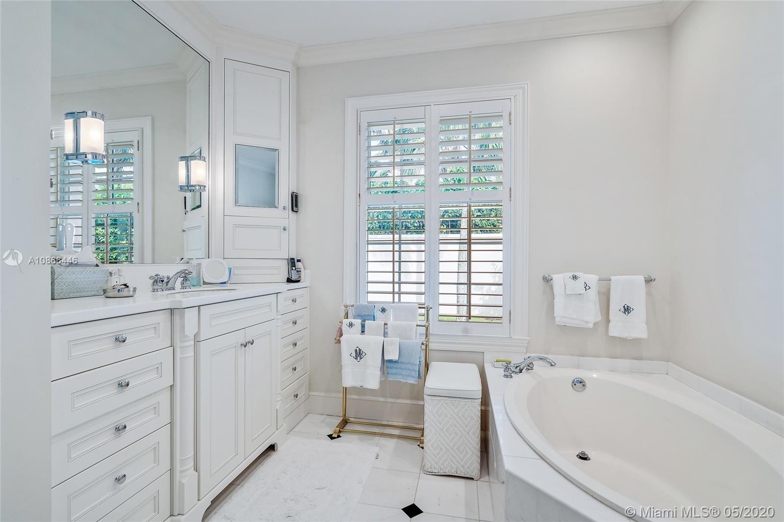 Jupiter Island - Residential