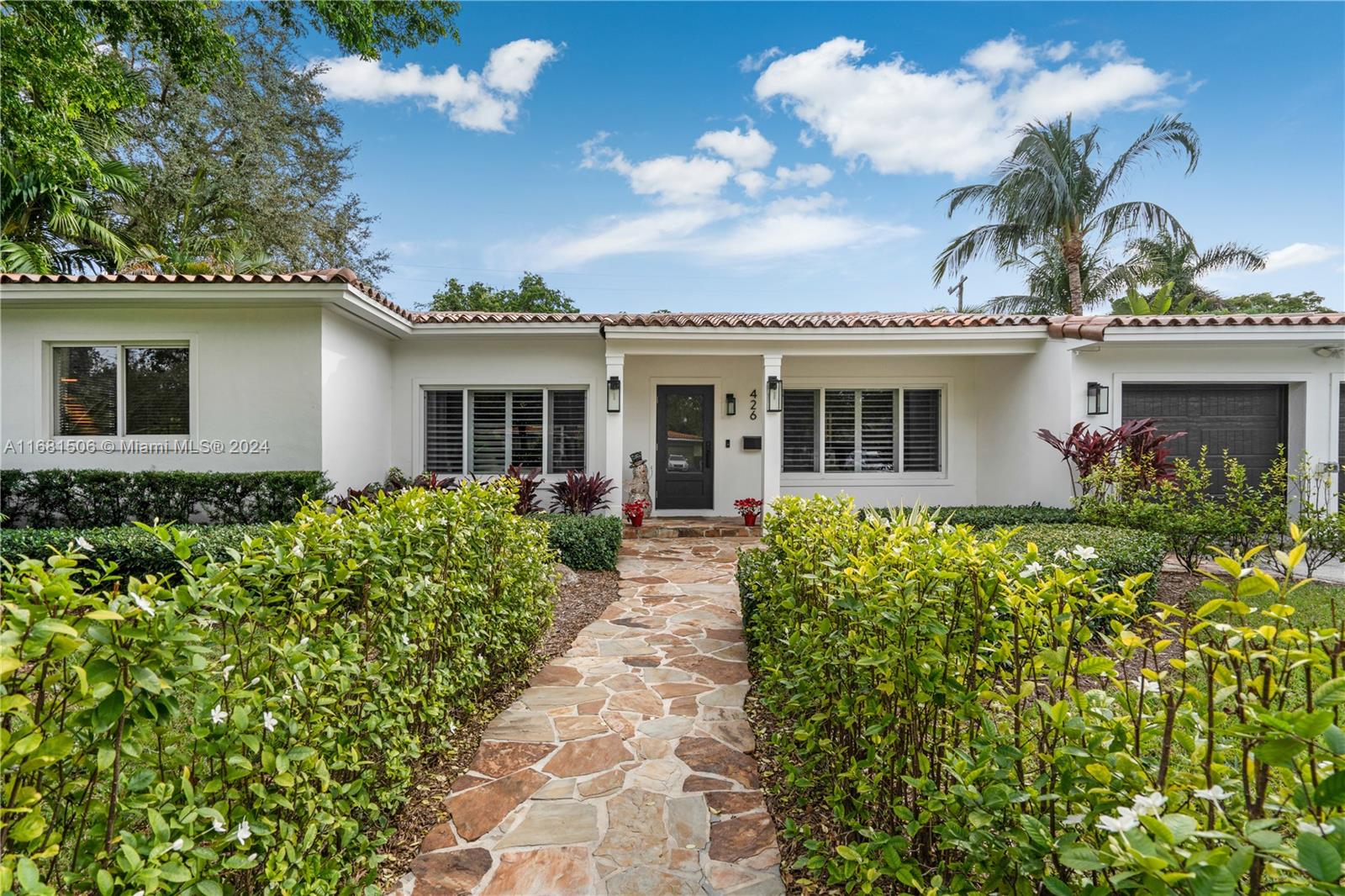 426 Hardee Rd, Coral Gables, Broward County, Florida - 4 Bedrooms  
3 Bathrooms - 