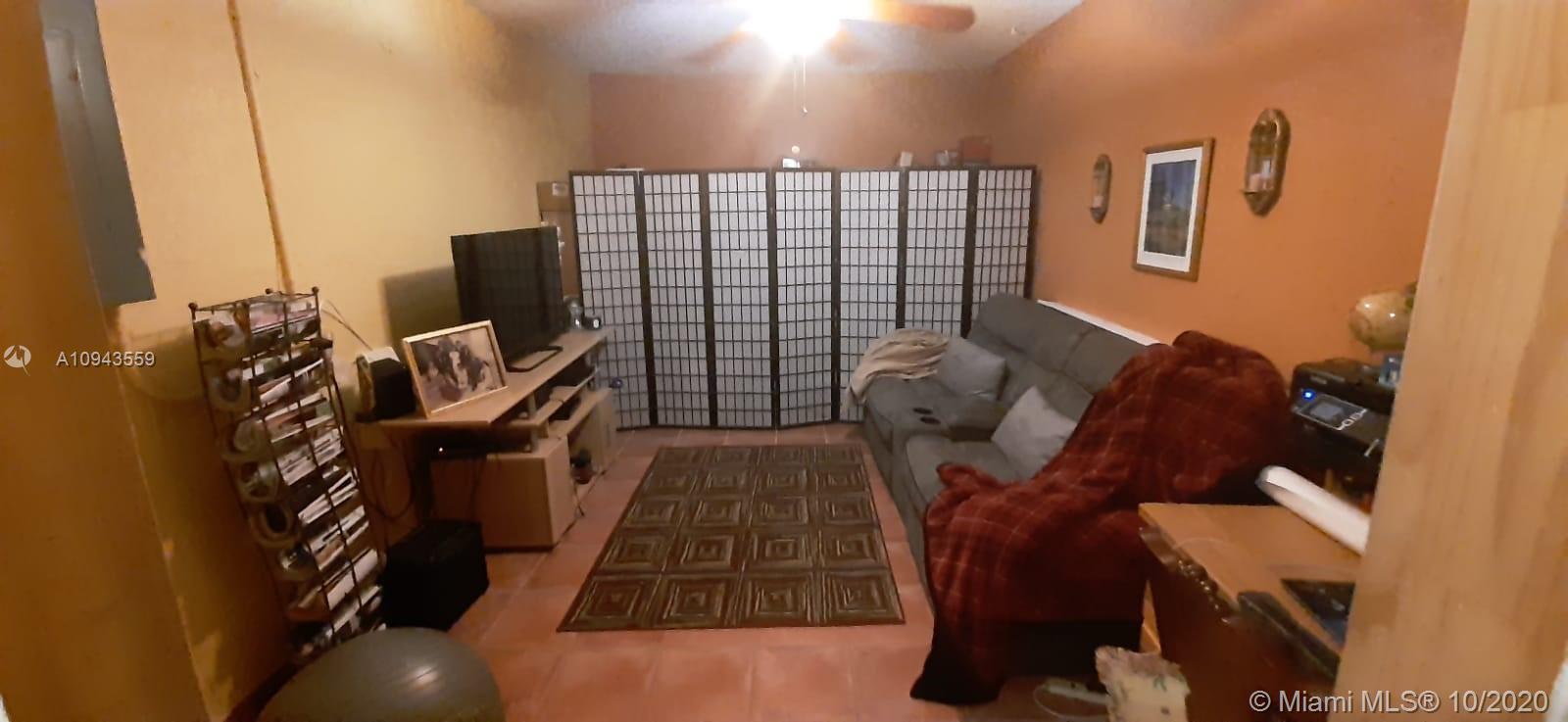 THE MOORS CLUSTER HOMES - Residential