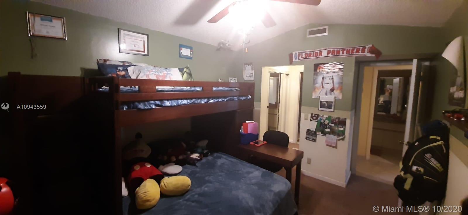 THE MOORS CLUSTER HOMES - Residential