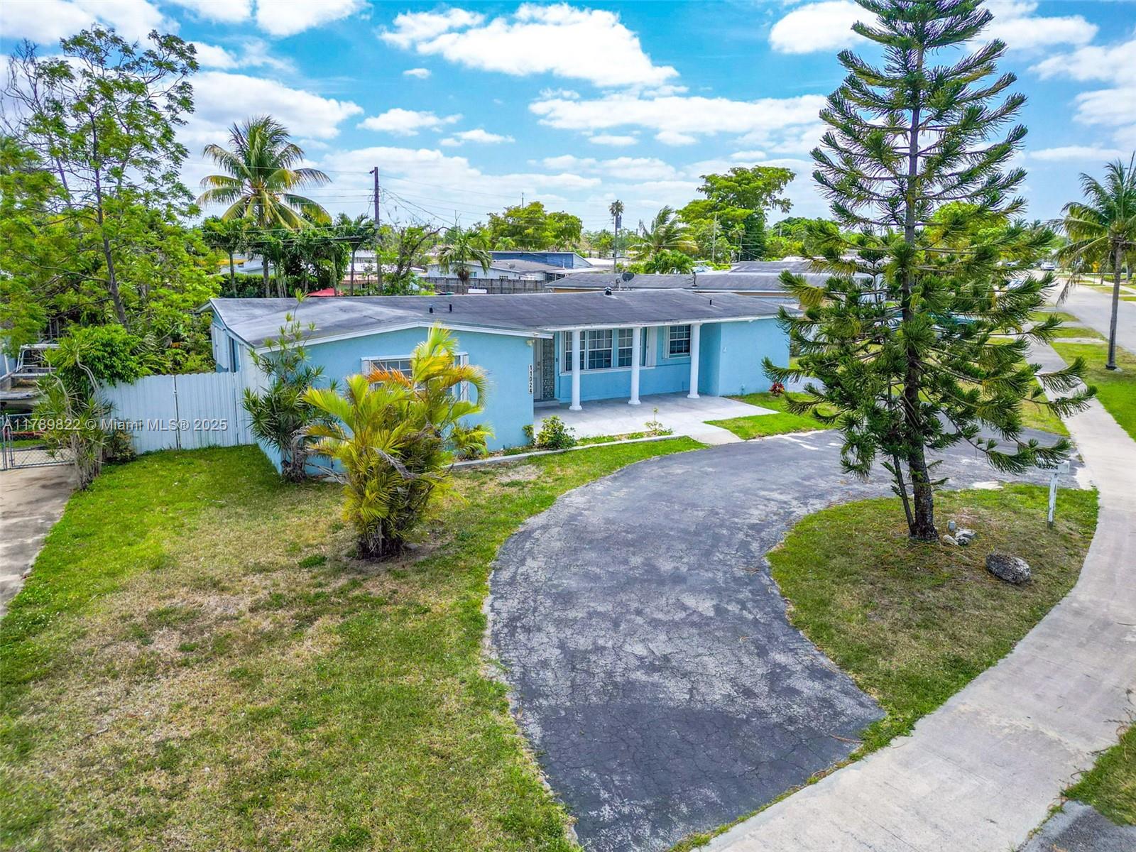 11024 SW 51st Ter