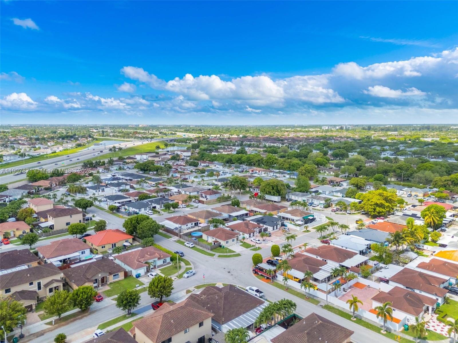 MOODY DRIVE HOMES - Residential