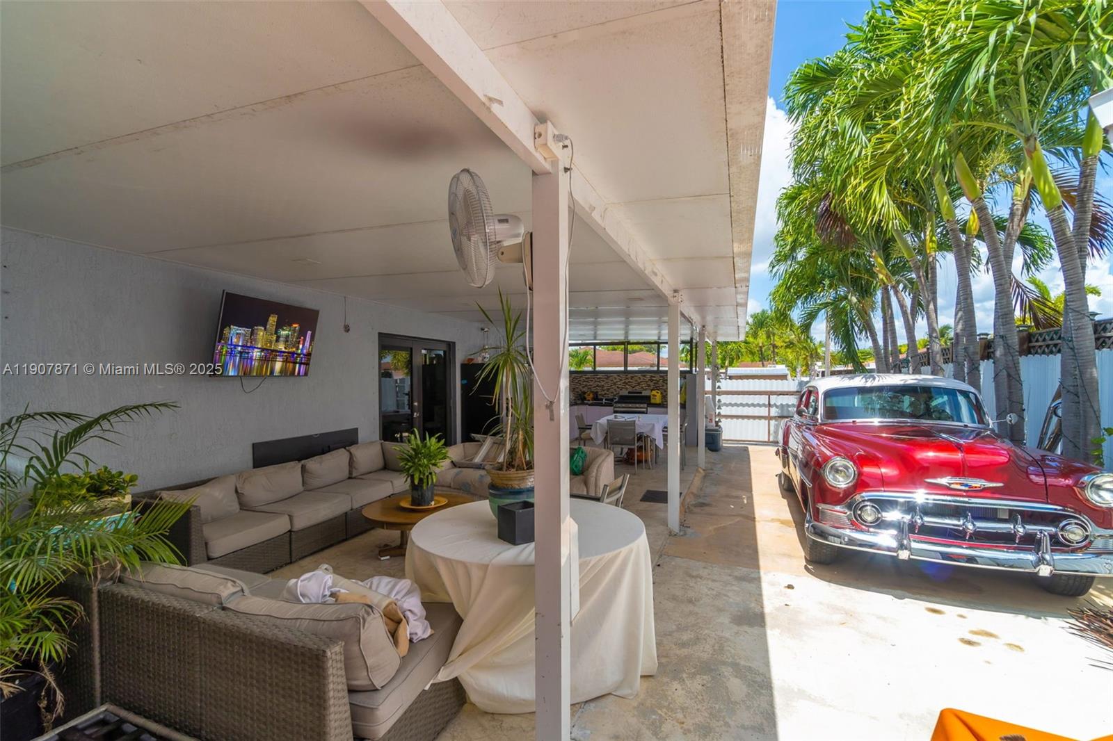 MOODY DRIVE HOMES - Residential