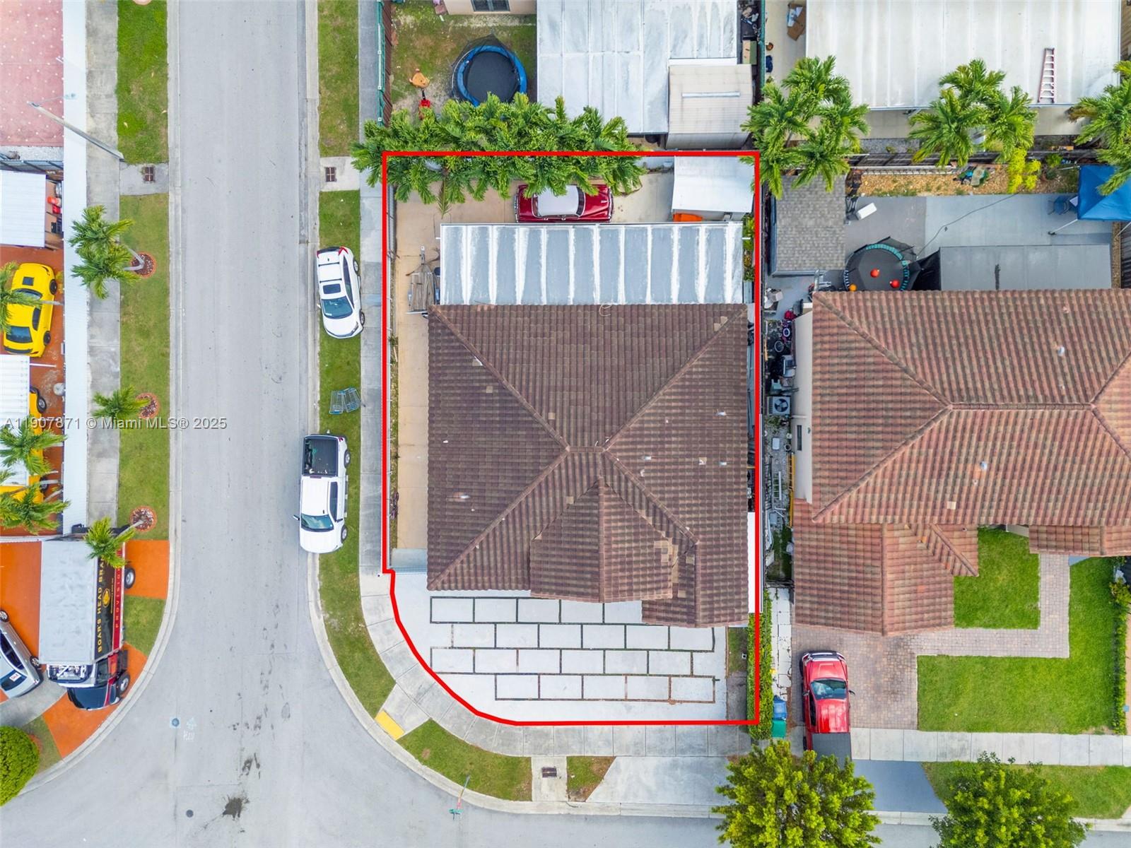 MOODY DRIVE HOMES - Residential