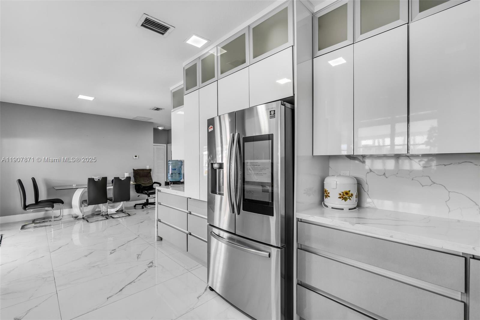 MOODY DRIVE HOMES - Residential