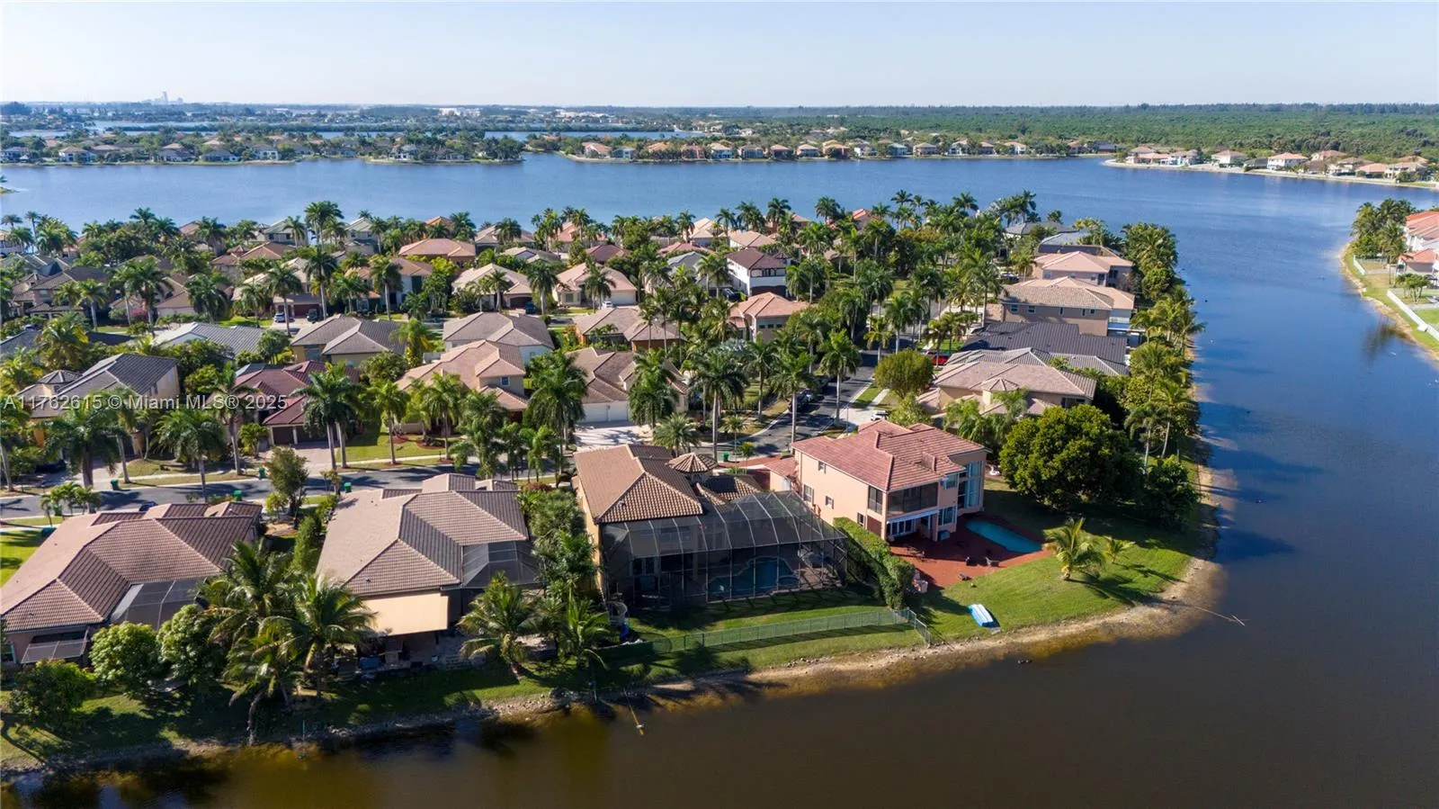 Miramar, Florida 33029, United States, 6 Bedrooms Bedrooms, ,5 BathroomsBathrooms,Residential,Active,88362