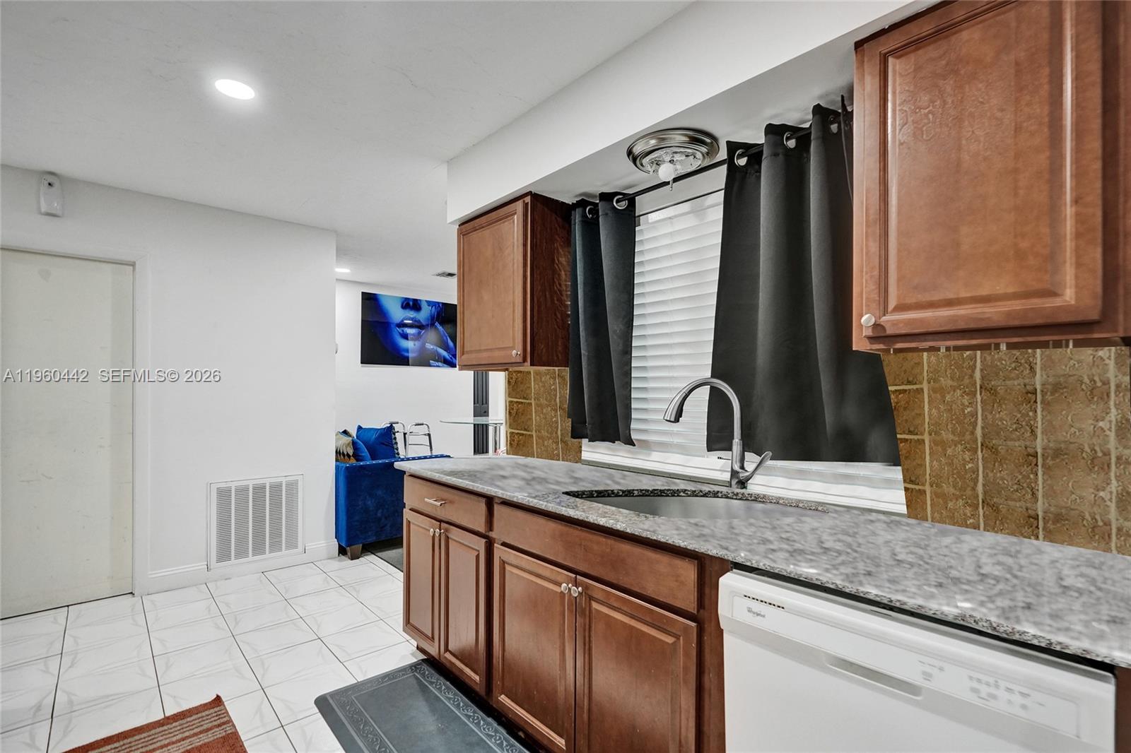 WESTWOOD COMMUNITY 5 - Residential