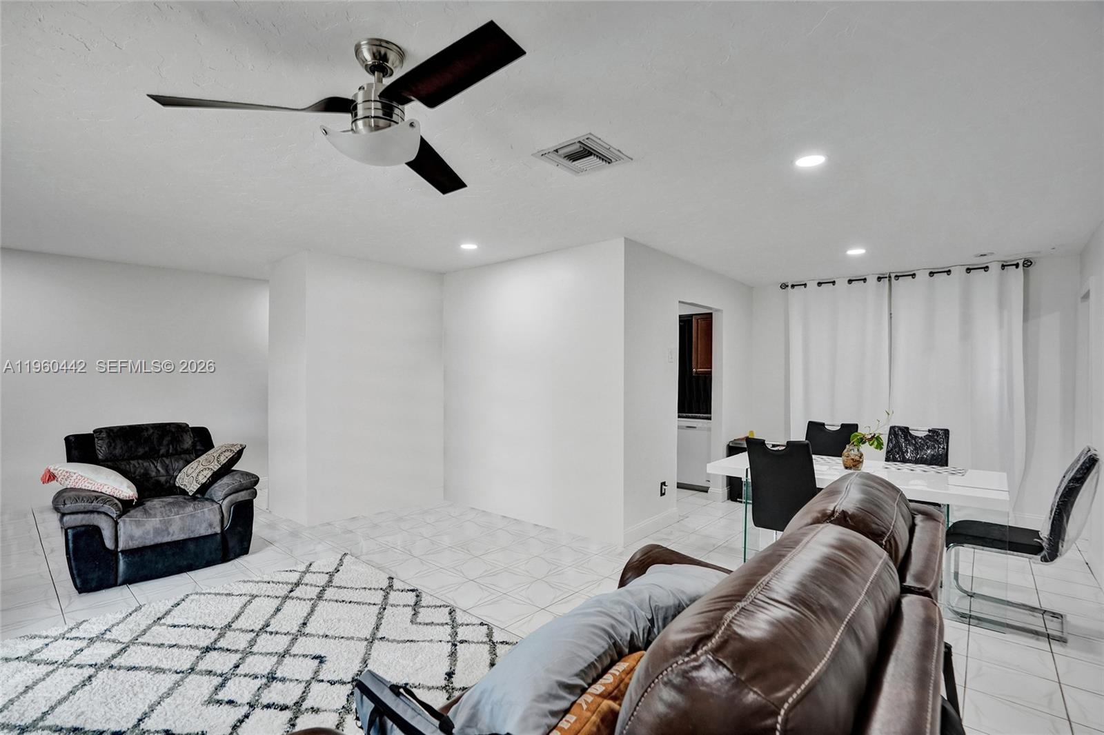 WESTWOOD COMMUNITY 5 - Residential