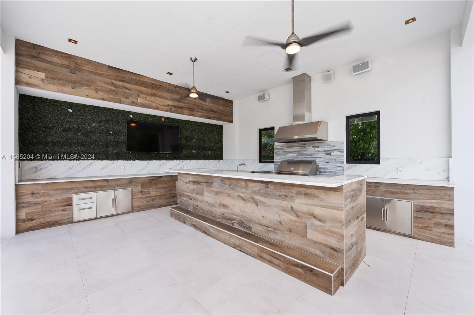 RIDGEWOOD SUB - Residential