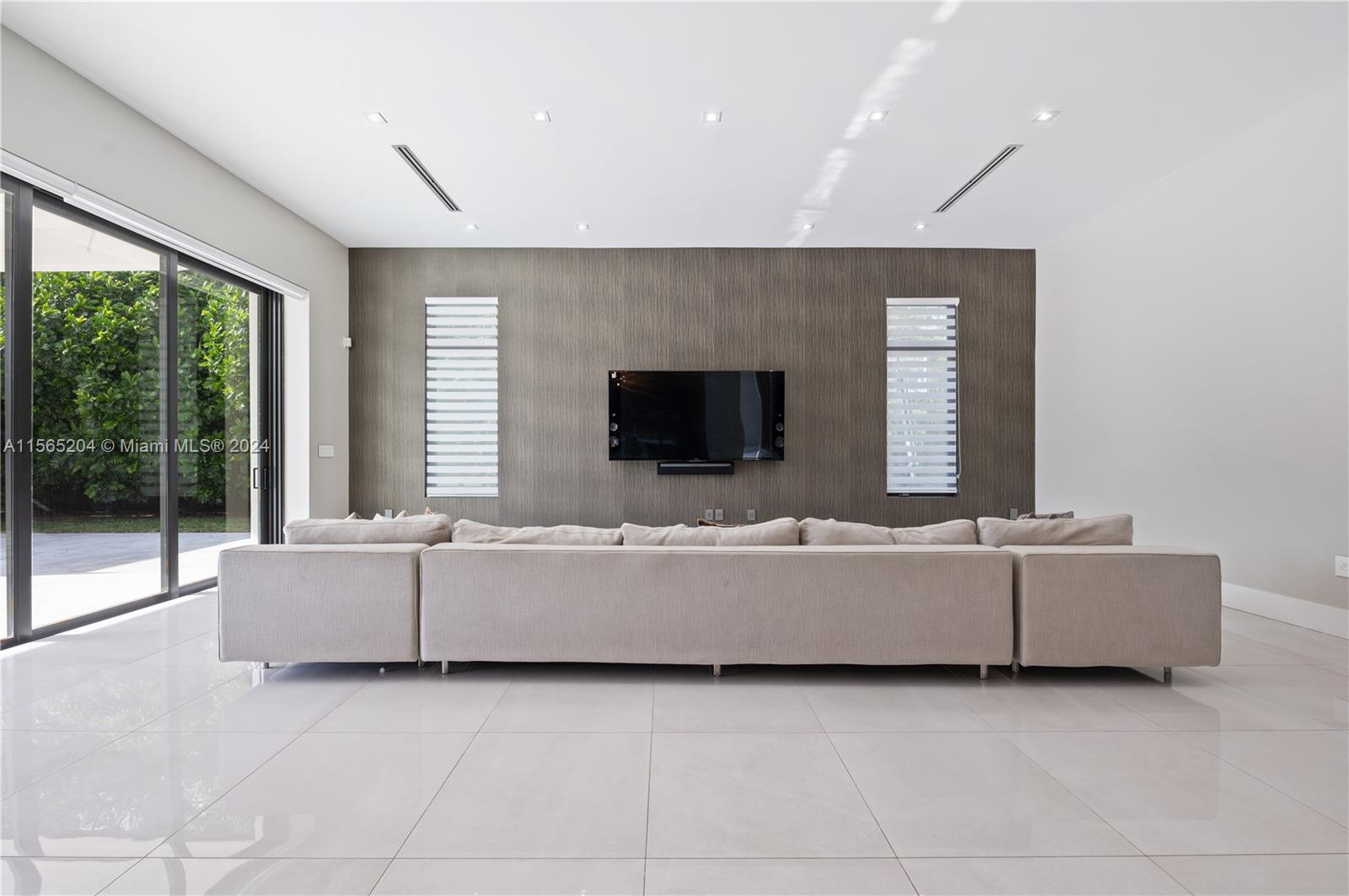 RIDGEWOOD SUB - Residential