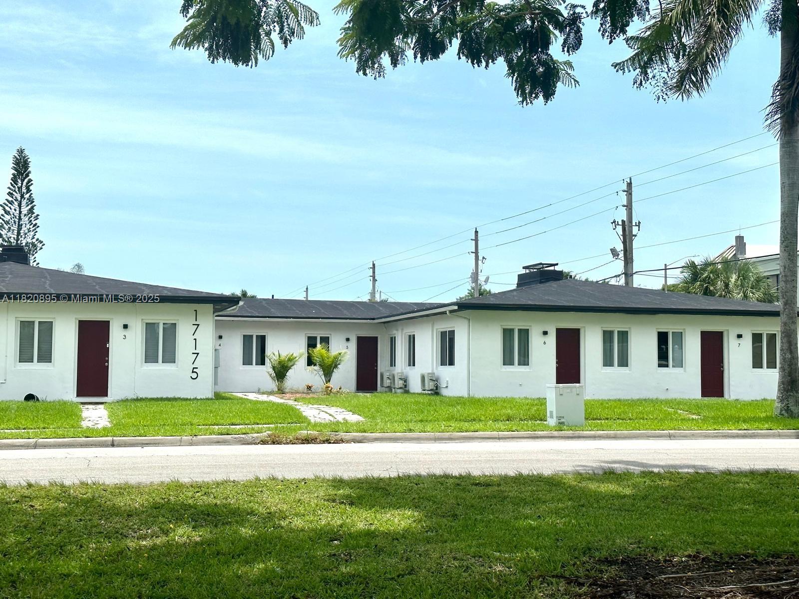 Rental Property at 17175 Ne 19th Ave 5, Miami, Broward County, Florida - Bedrooms: 2 
Bathrooms: 1  - $2,050 MO.