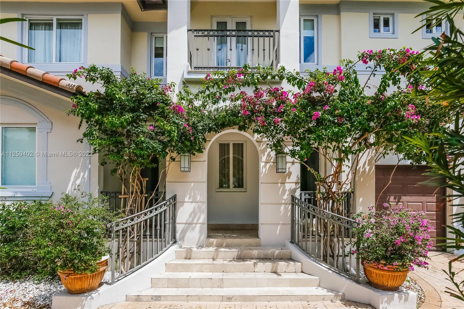 NAUTILUS SUB - Residential