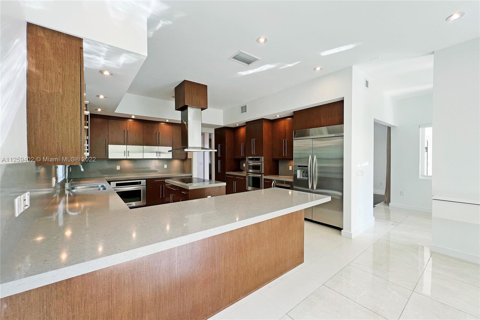 NAUTILUS SUB - Residential