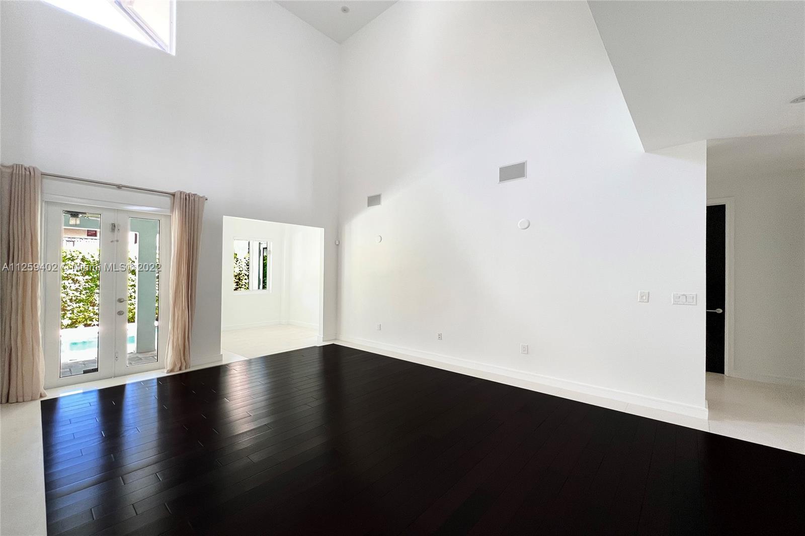 NAUTILUS SUB - Residential