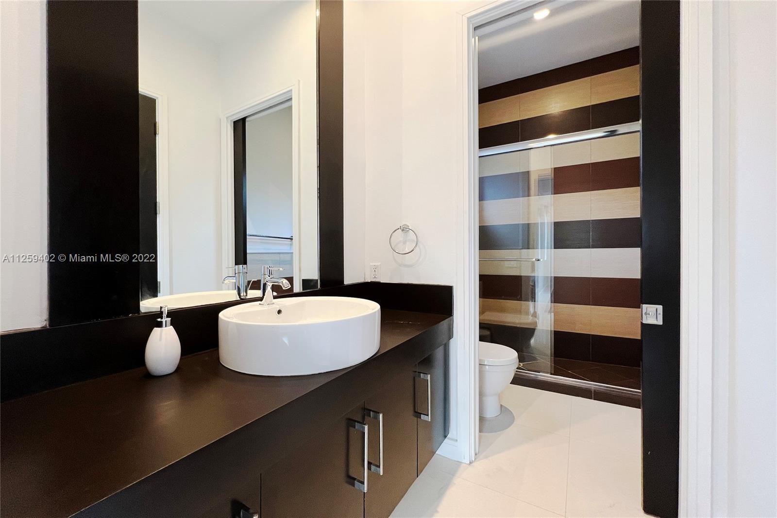 NAUTILUS SUB - Residential