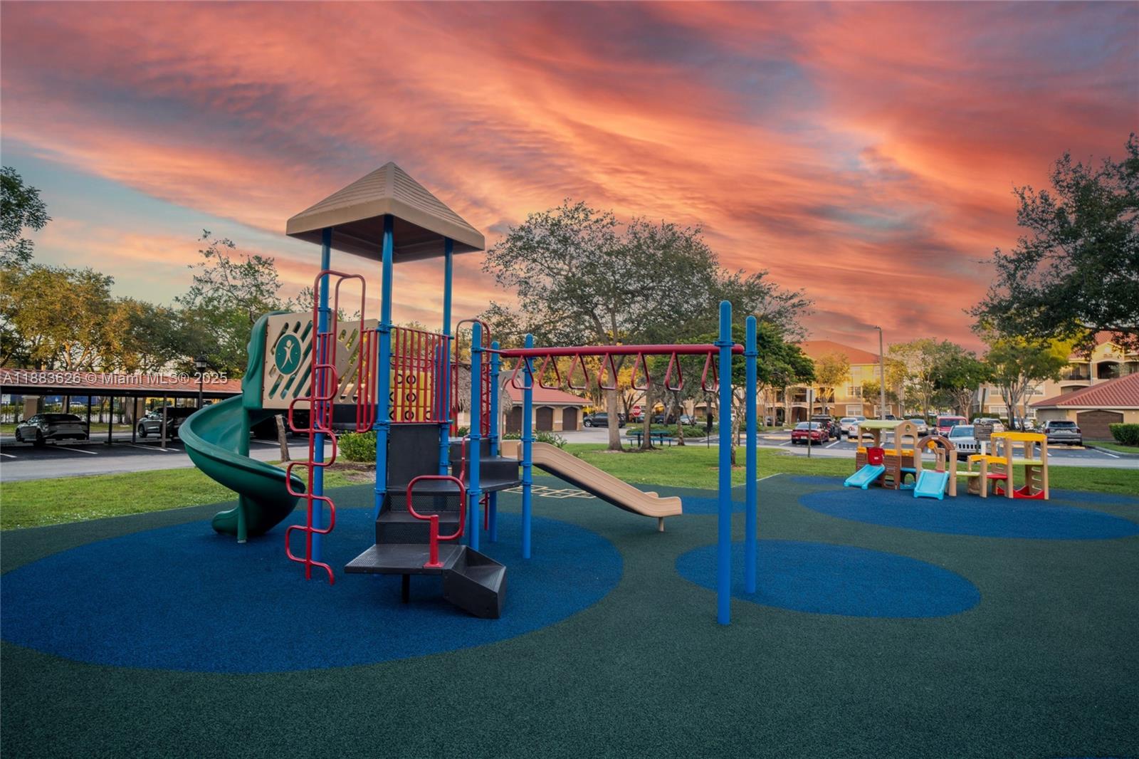 MARQUESA CONDO - Residential Lease