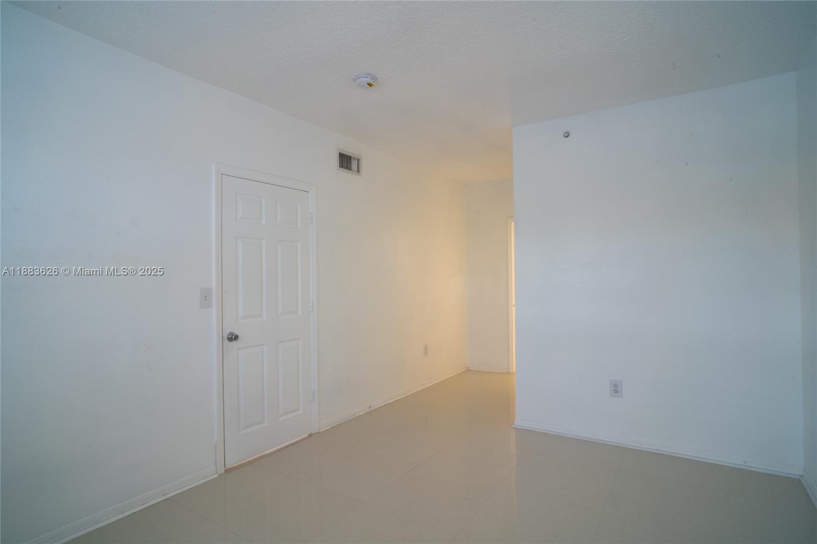 MARQUESA CONDO - Residential Lease