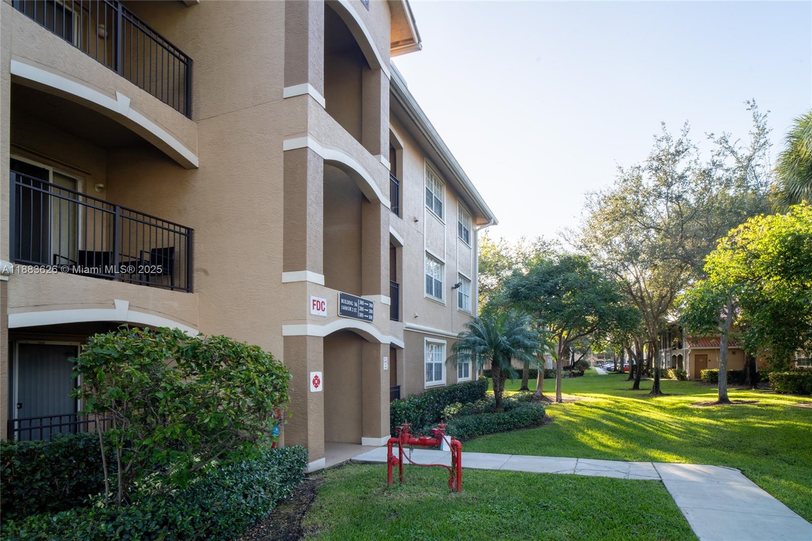 MARQUESA CONDO - Residential Lease