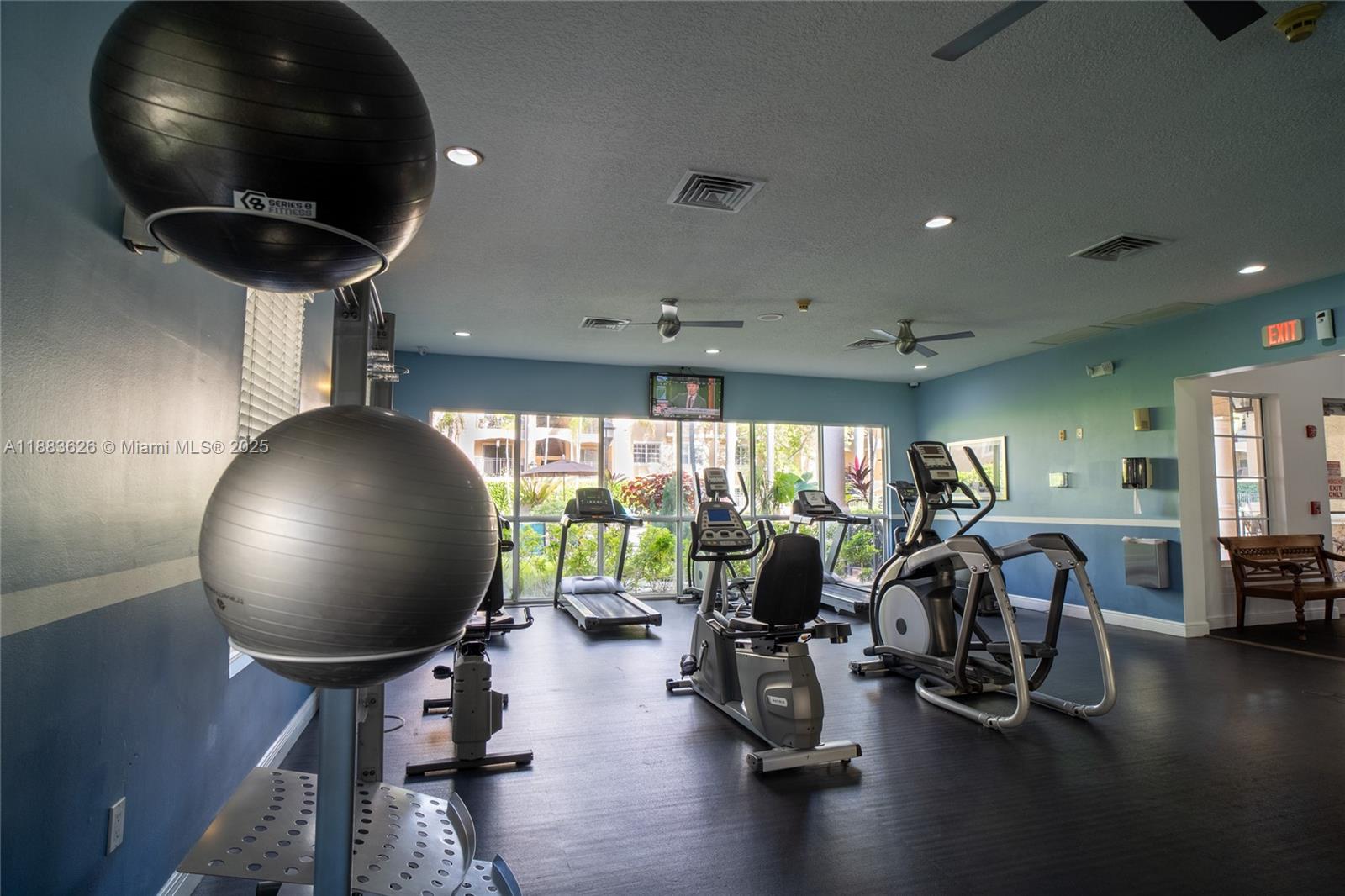 MARQUESA CONDO - Residential Lease