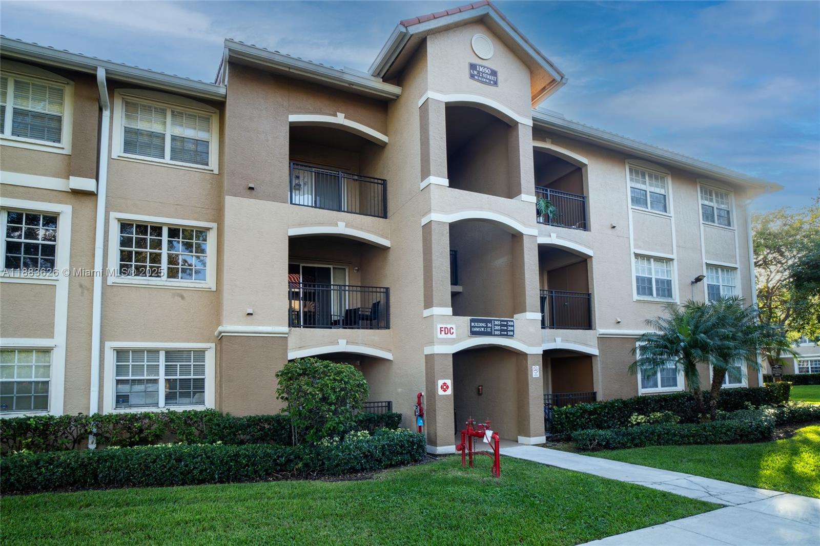 MARQUESA CONDO - Residential Lease