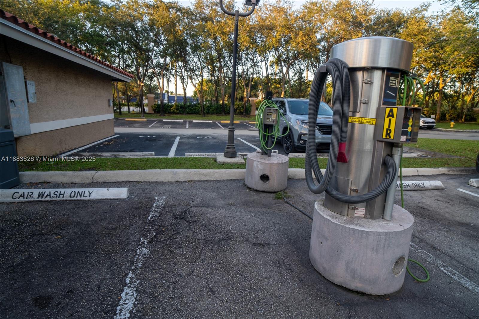 MARQUESA CONDO - Residential Lease