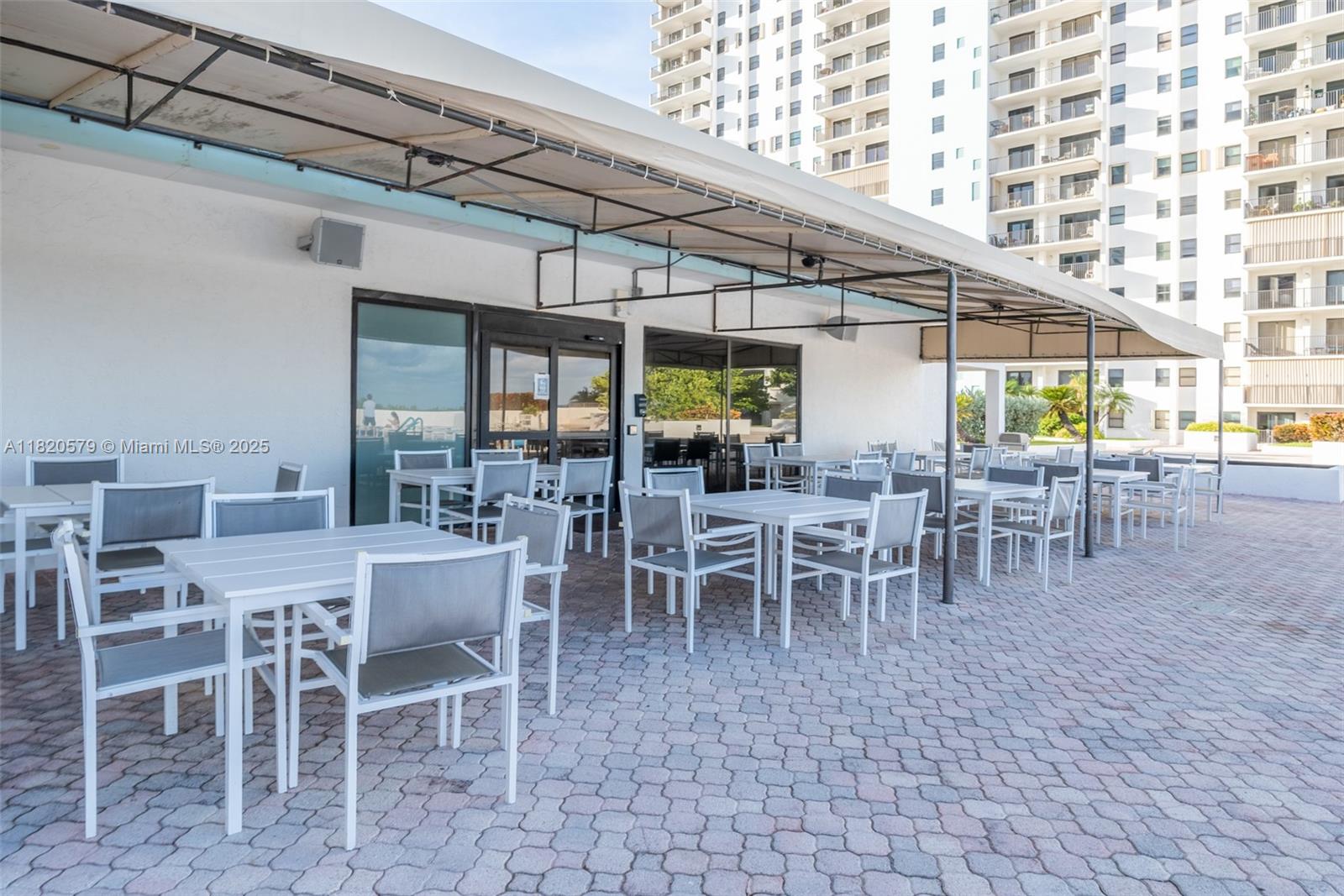 SUMMIT CONDO - Residential Lease