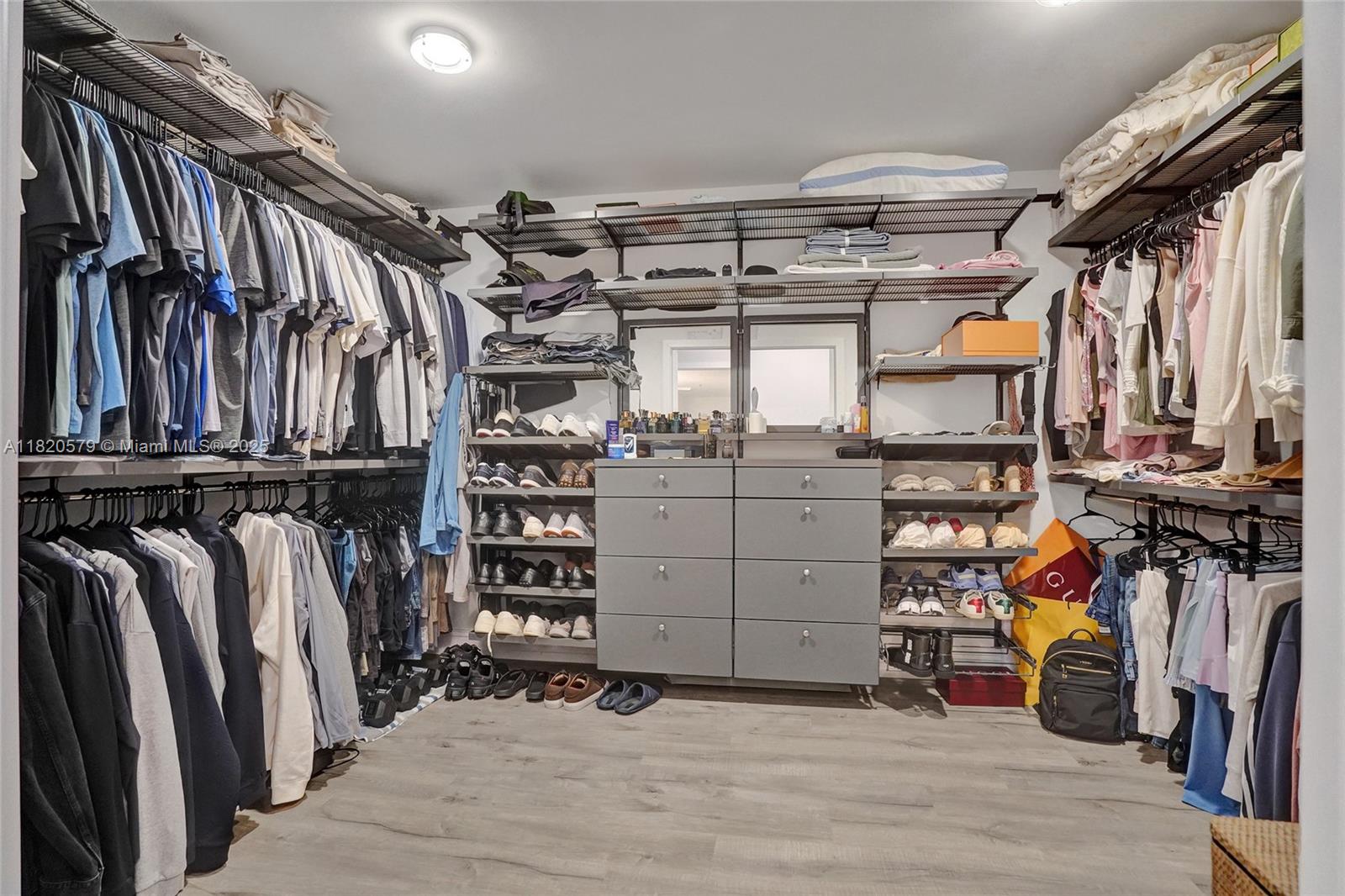 SUMMIT CONDO - Residential Lease