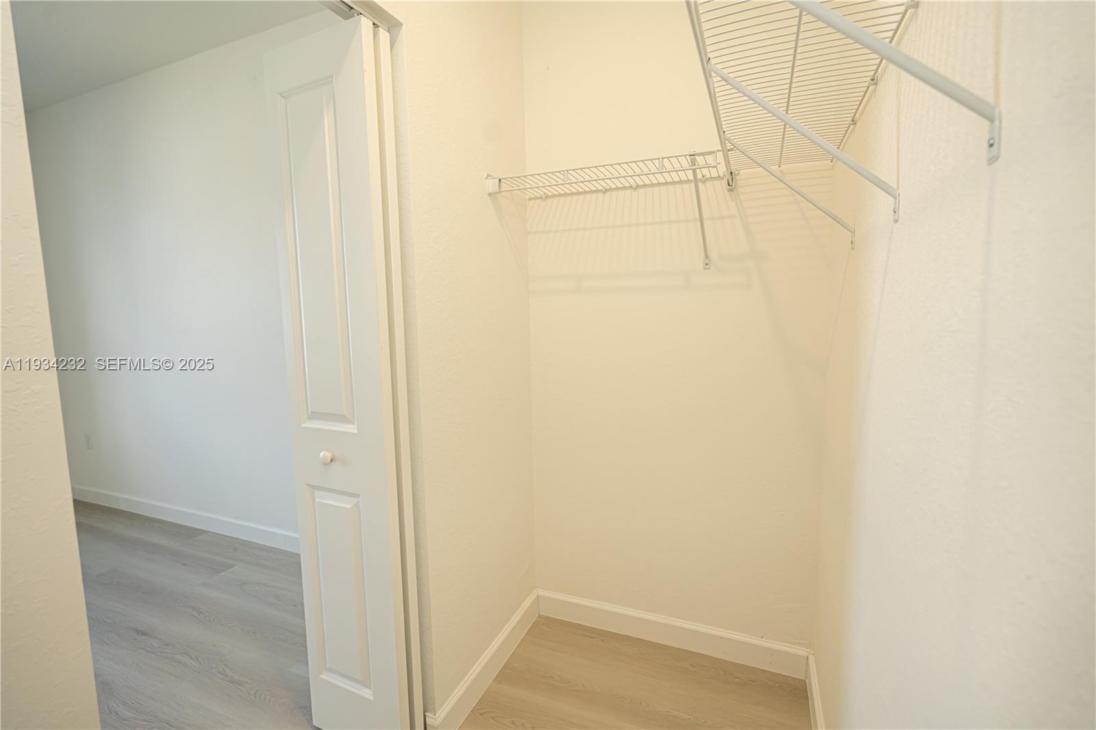 ACACIA ESTATES - Residential