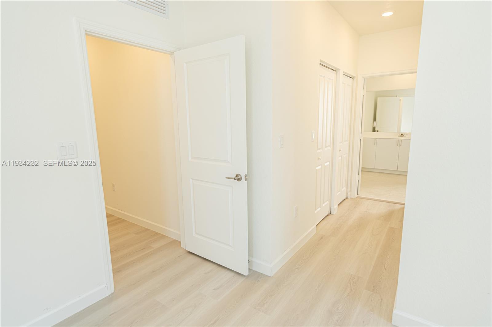 ACACIA ESTATES - Residential