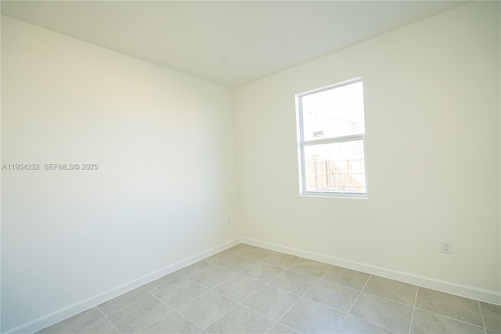 ACACIA ESTATES - Residential