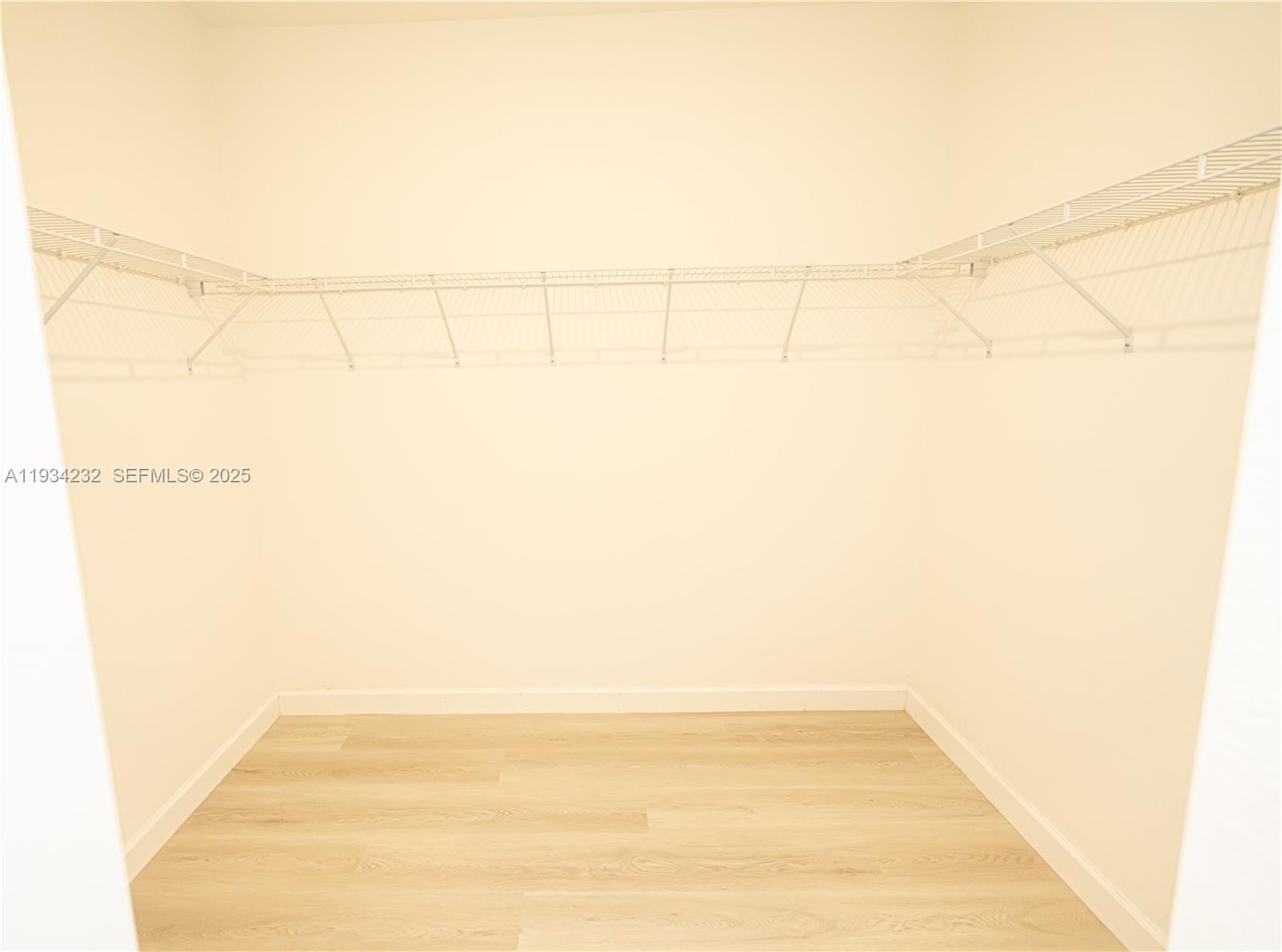 ACACIA ESTATES - Residential