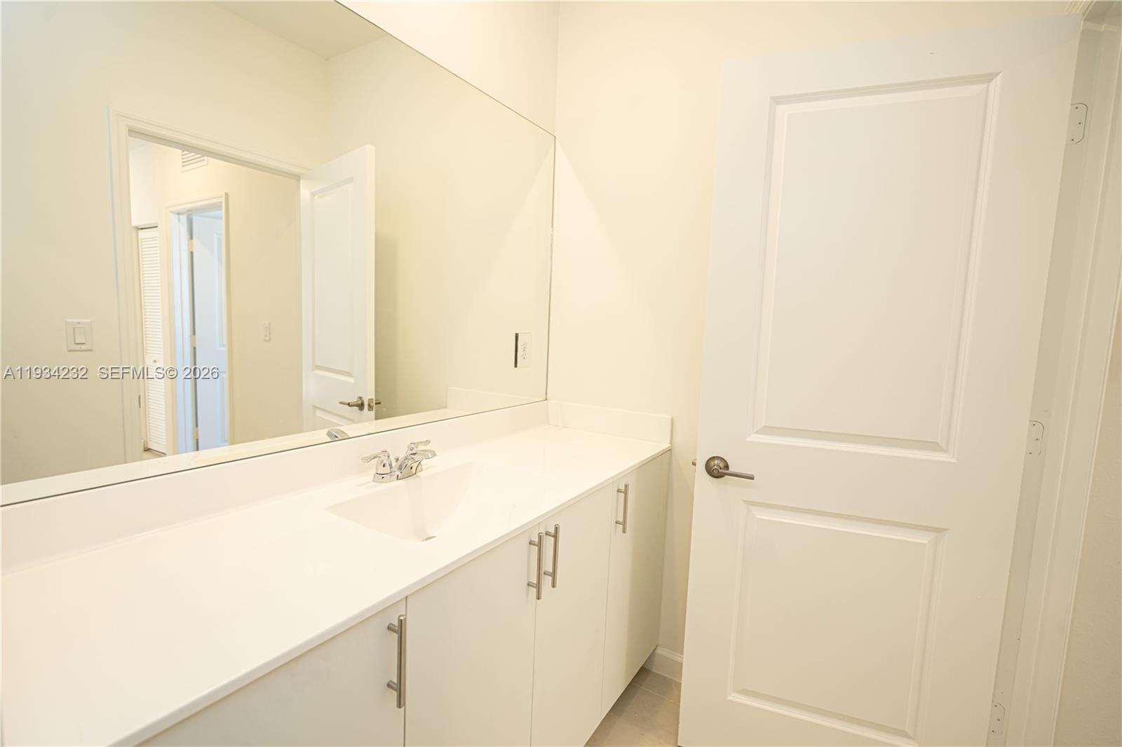 ACACIA ESTATES - Residential