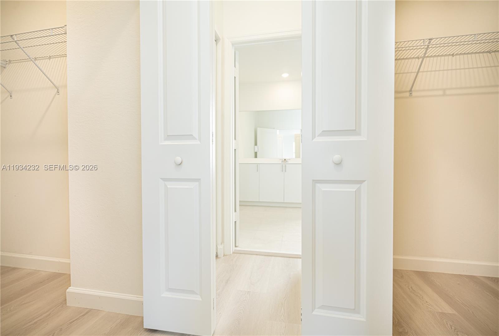 ACACIA ESTATES - Residential