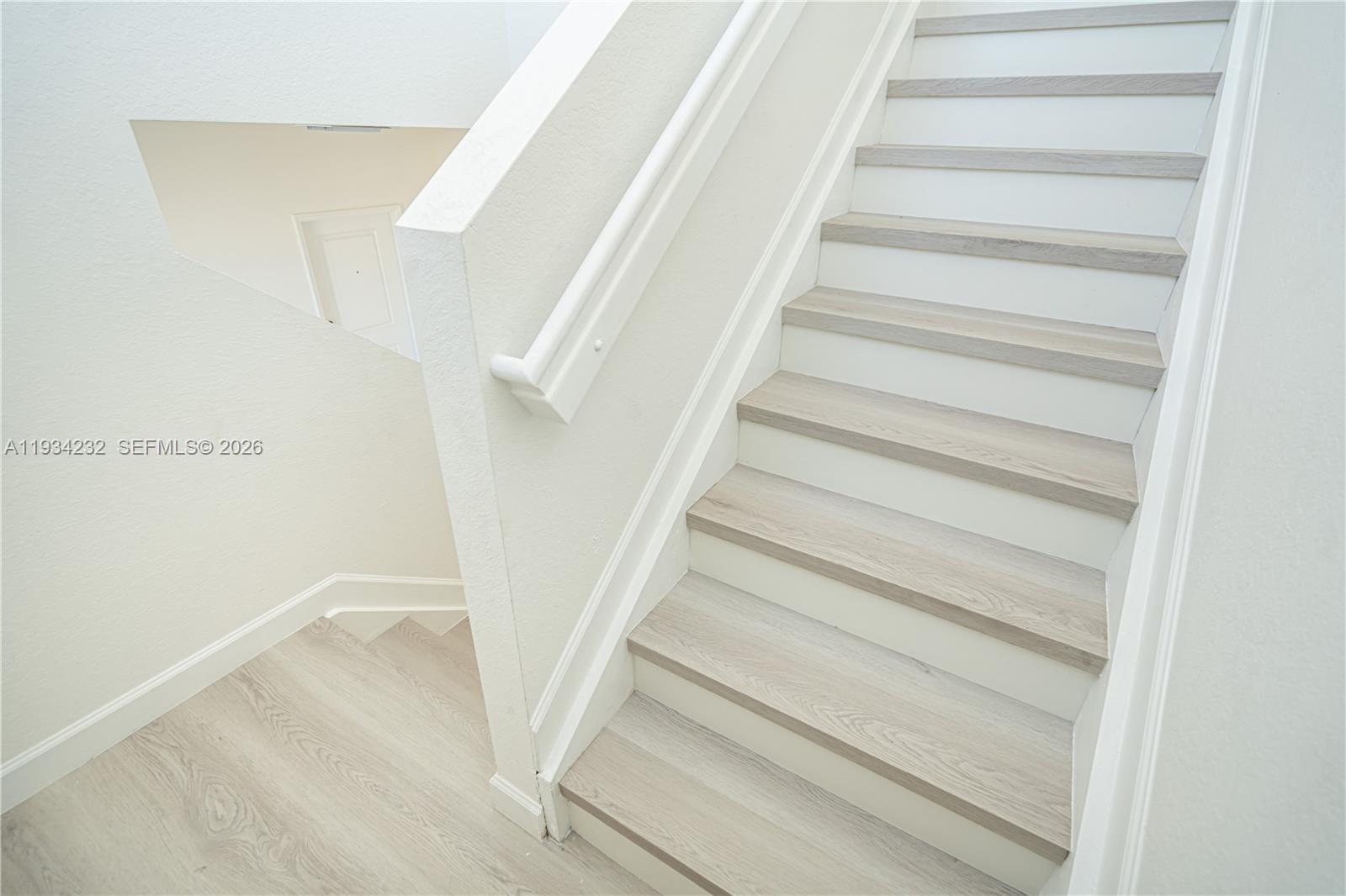 ACACIA ESTATES - Residential