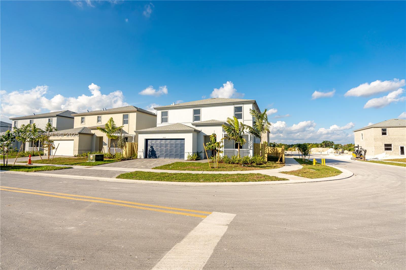 ACACIA ESTATES - Residential