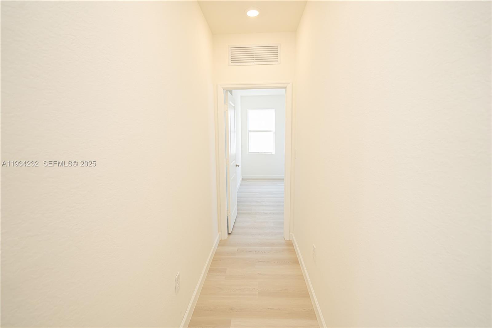 ACACIA ESTATES - Residential