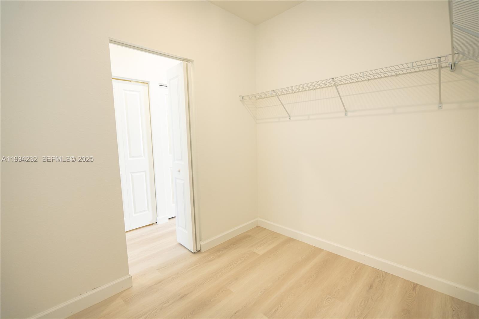 ACACIA ESTATES - Residential