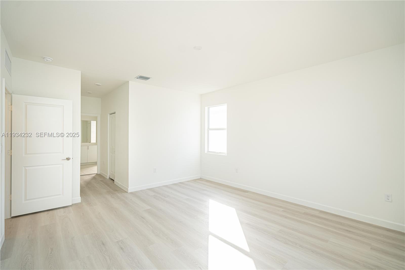 ACACIA ESTATES - Residential