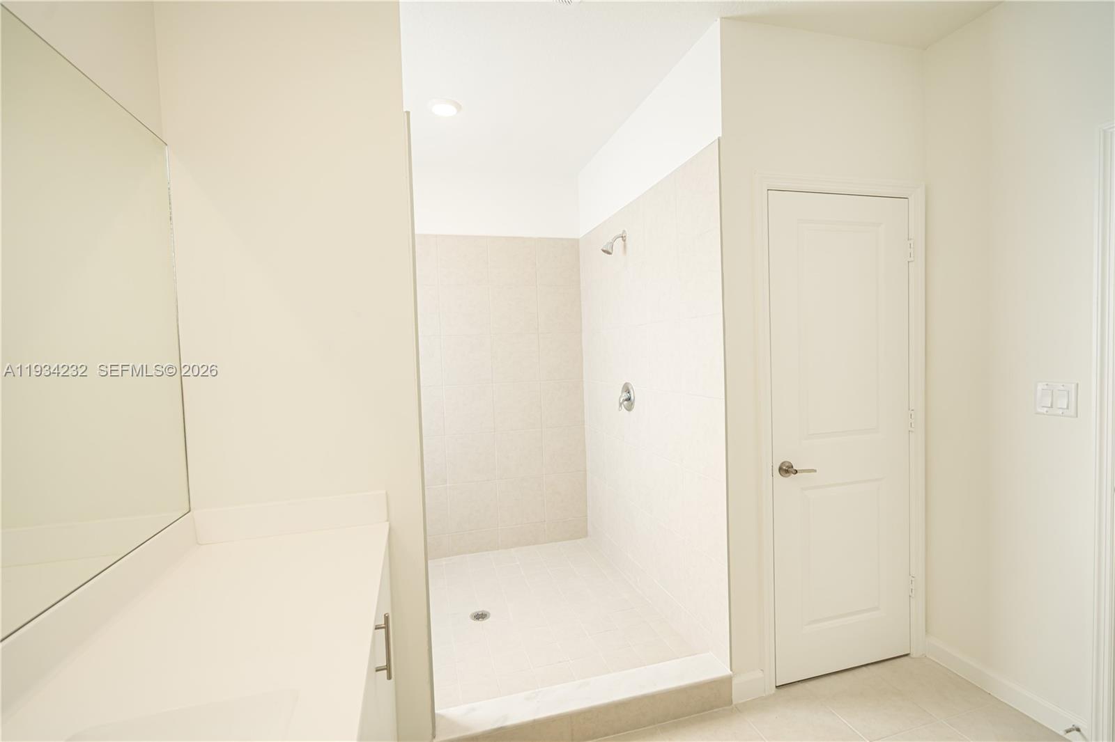 ACACIA ESTATES - Residential