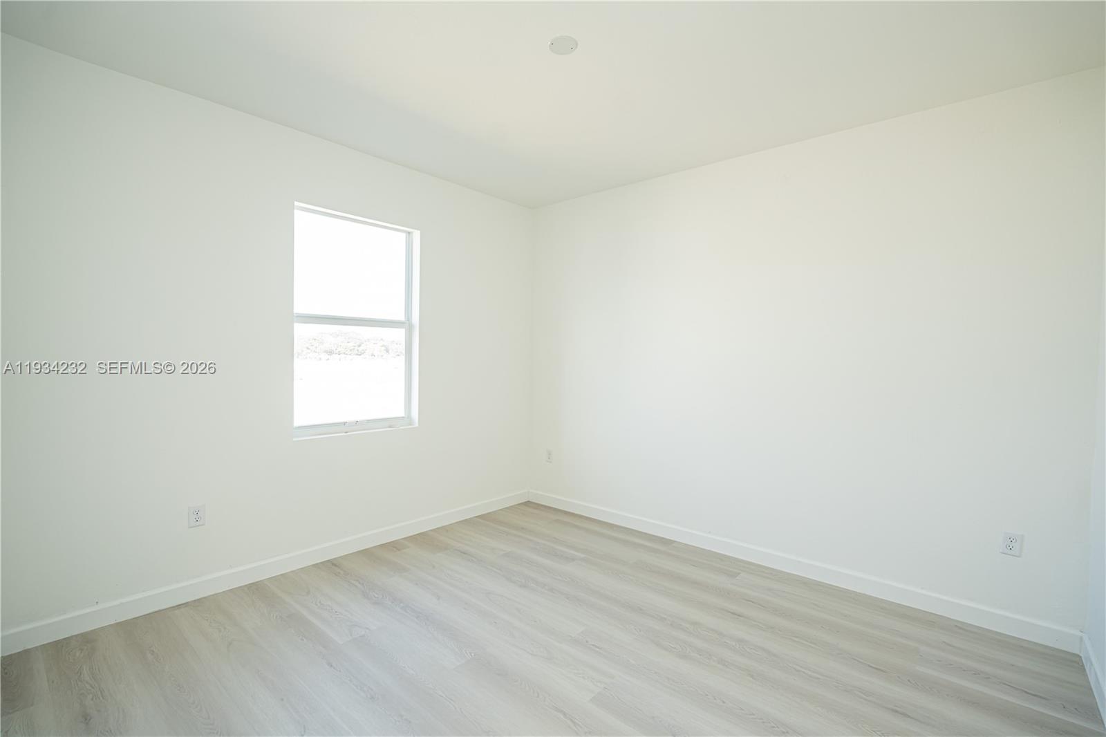 ACACIA ESTATES - Residential