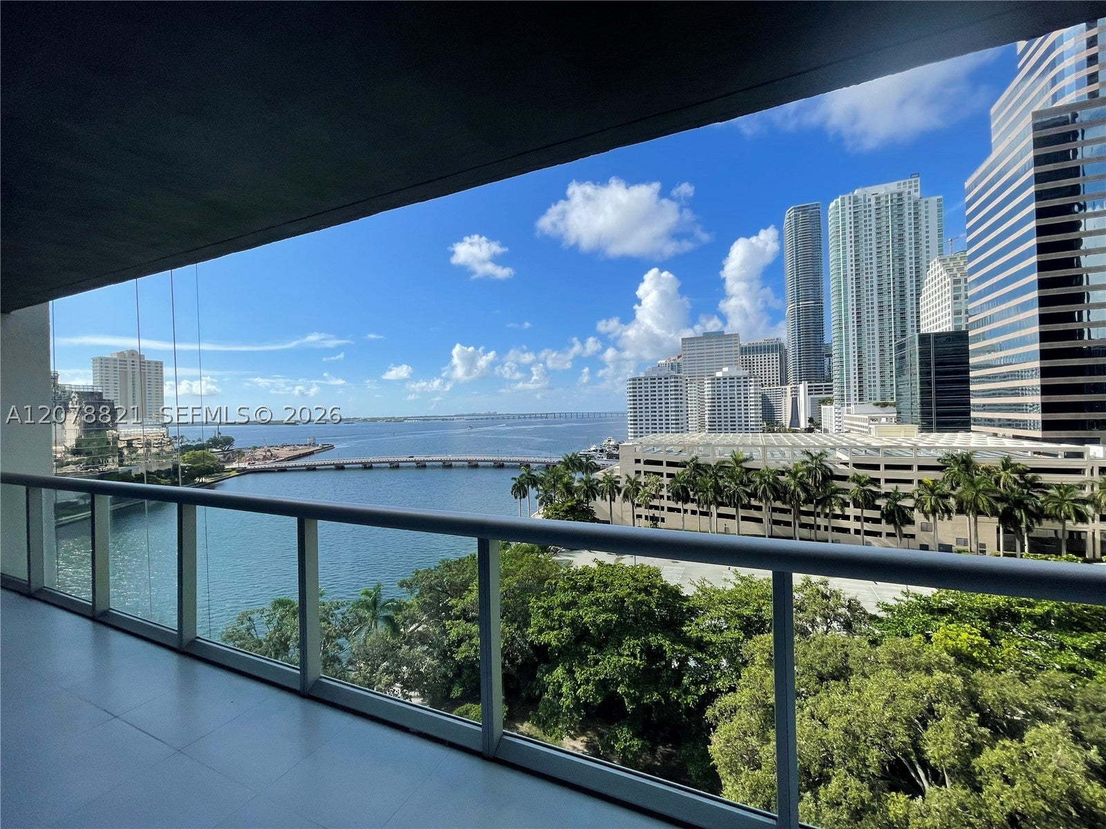 495 Brickell Ave