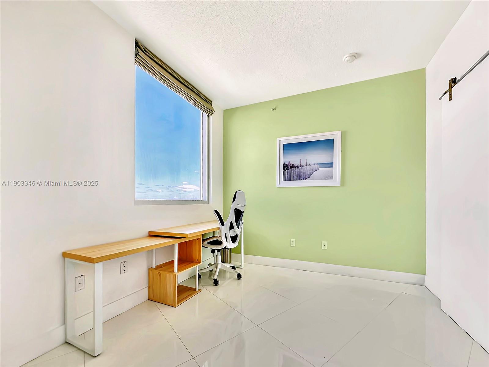 EDEN HOUSE CONDO - Residential Lease