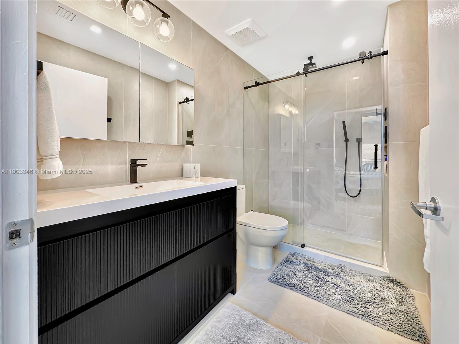 EDEN HOUSE CONDO - Residential Lease