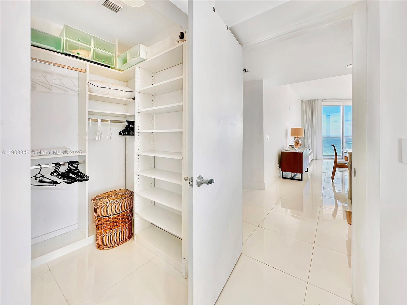 EDEN HOUSE CONDO - Residential Lease