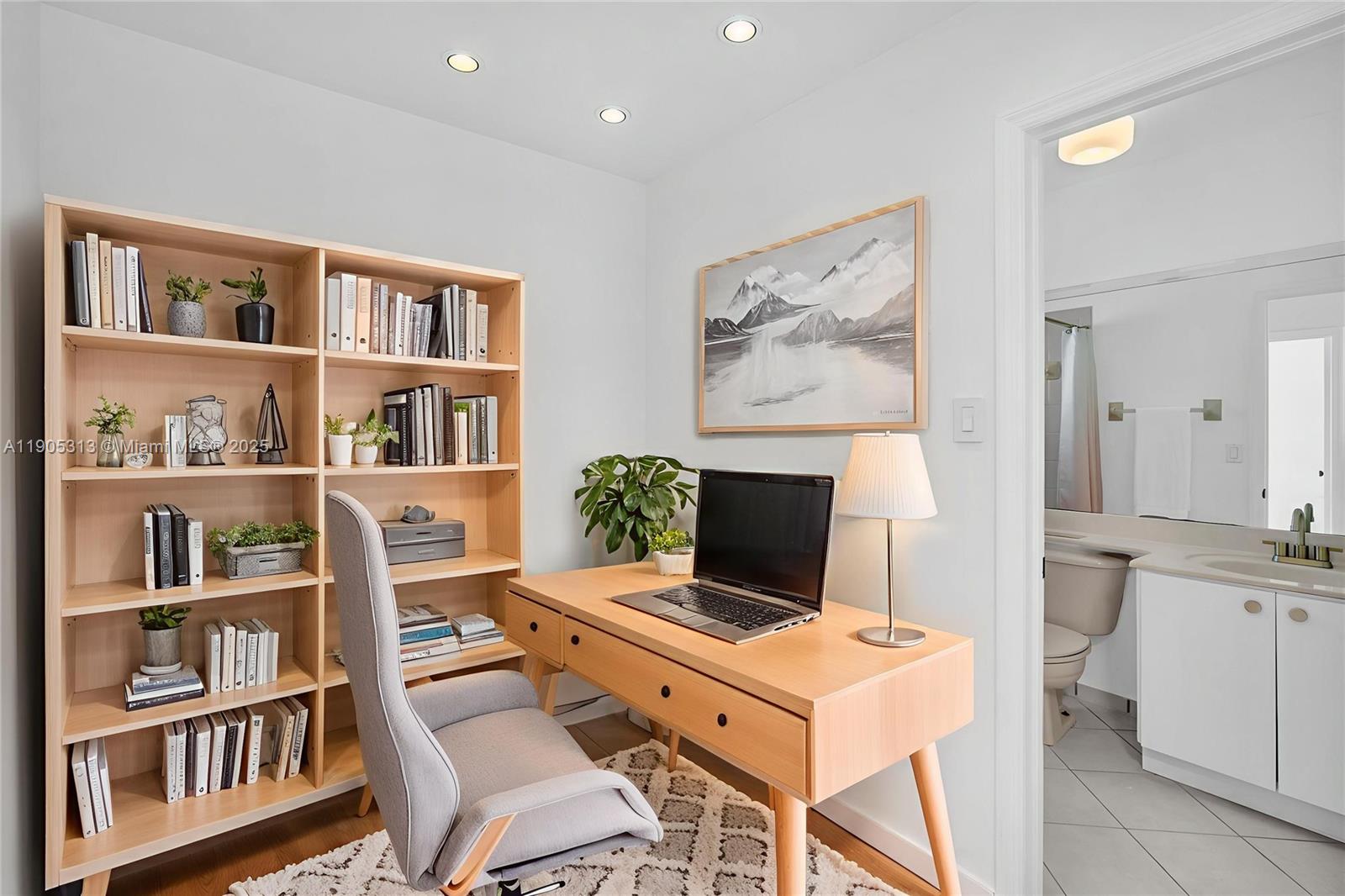 POD 14 AT MONARCH LAKES - Residential Lease