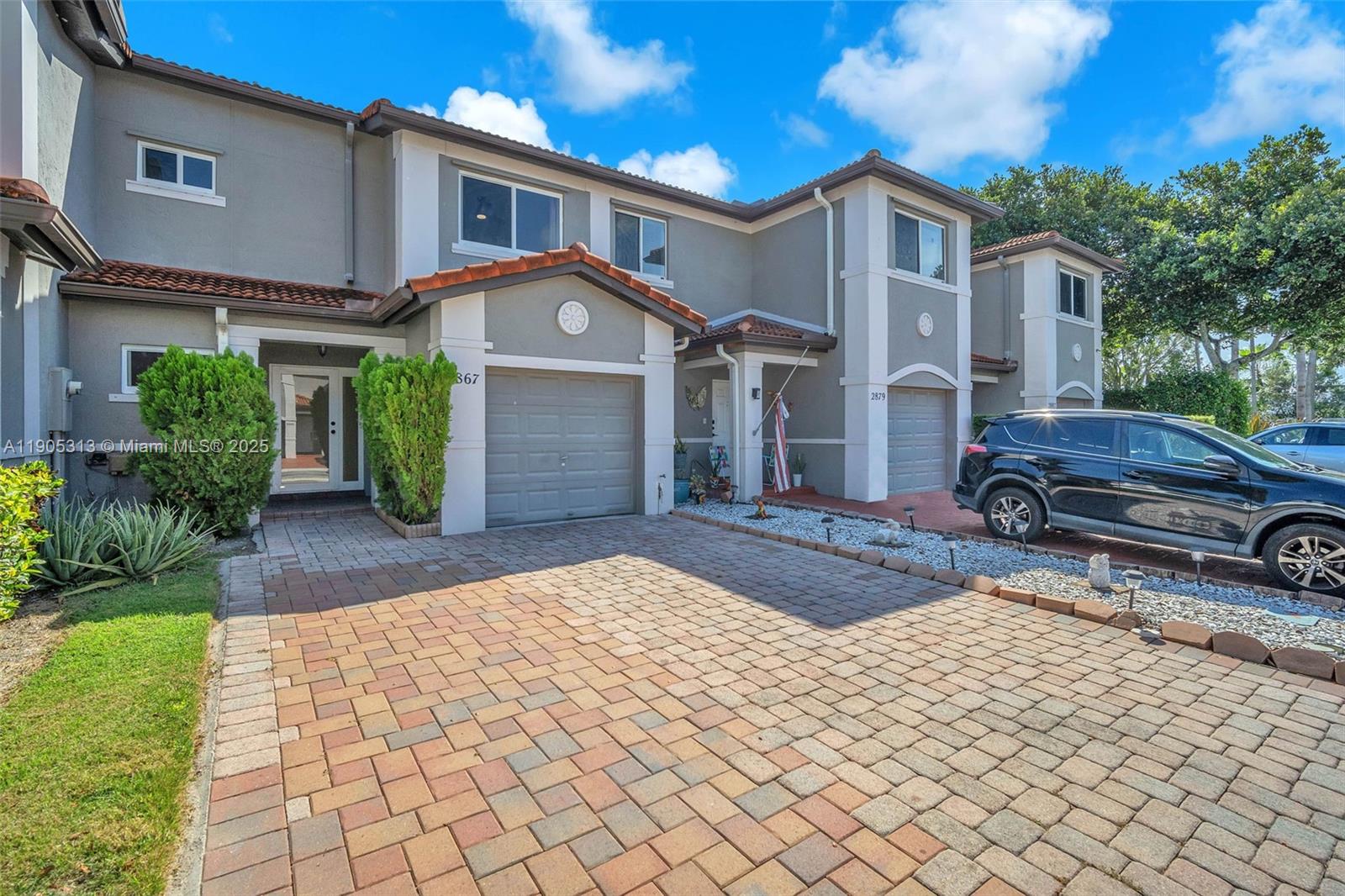 POD 14 AT MONARCH LAKES - Residential Lease