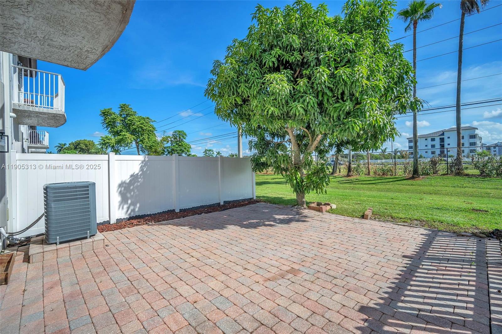 POD 14 AT MONARCH LAKES - Residential Lease